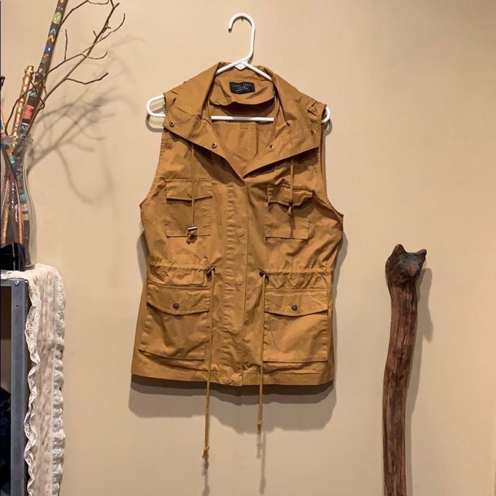 Love Tree hooded vest 100% Cotton